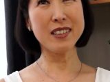 ショートヘアーの爽やか熟女さんがAVに興味をもって出演することに！53歳2児母がAV現場で淫乱開花の濃厚SEX