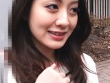 アンケート調査と偽り車に誘い込みなし崩し的に生挿入を受け入れる欲求不満奥様の発情SEX！