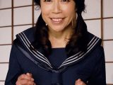 【五十路妻の告白】制服着て夫におねだり 奥山ゆら
