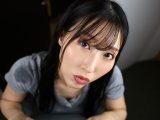 【VR】上の階の人妻さんは、雨天を理由にボクを誘惑する。しっとり濡れた官能ボディに踊らされ、精巣を貪るキラー騎乗位で気が済むまでオカされました。401号室 ゆかりさん